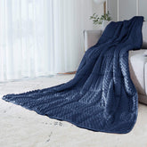 ALANSMA front packaging image showing blue throw and cozy benefit