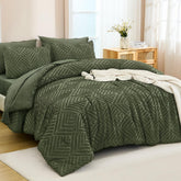 Andency comforter front view showing full king coverage and neat finish