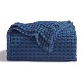 Bedsure navy blanket front packaging shows brand and gift-ready presentation benefit