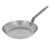 de Buyer MINERAL B front view showing pan shape and thin rim for better searing