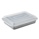 Farberware front view of 9x13 pan showing nonstick surface and rim for even browning