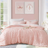 Geniospin front view of pink comforter showcasing styling and neat finish