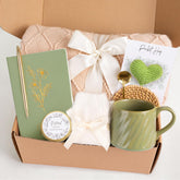 Giftissimo front packaging showing all items neatly arranged for gifting and surprise