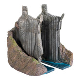 Grupo Erik Argonath front view showing regal statues and shelf impact