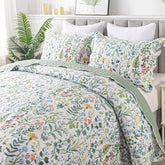 HoneiLife king quilt front view showing full floral pattern and coverage benefit