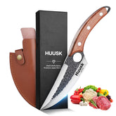 Huusk front view showing full knife and balance for versatile cooking