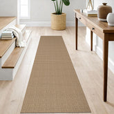 IOHOUZE front view showing full runner and warm color benefit