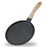 JEETEE front view of 9.5 inch crepe pan showing smooth cooking surface benefit