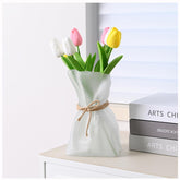 kaitnax front view glass vase showing modern silhouette and versatile display