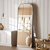 Koonmi front view full-length mirror showing slim frame and clear reflection benefit