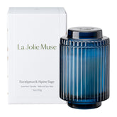 LA JOLIE MUSE candle front view highlighting elegant amélie jar and scent
