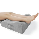 LightEase front view of pillow showing leg elevation and stable support