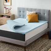 Lucid king topper front packaging showing compact box and brand convenience