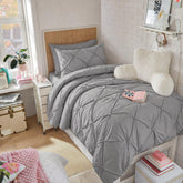 Maple&Stone front packaging showing grey comforter and set benefits