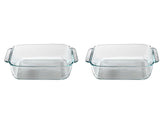 Pyrex clear 2-quart baking dish front view showing stable rim and capacity benefit
