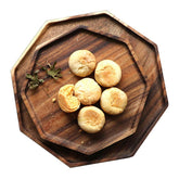 Renawe acacia front packaging showing the 12" tray and 10" plate, easy hosting