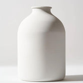RyddeligHome front view of vase showing minimalist shape and balance