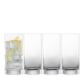 Schott Zwiesel front view of Paris Iceberg glass showing geometric design and clarity benefit