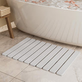 Summer&Kiss stone mat front view showing absorbent surface and clean design benefit