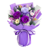 Vrioca front packaging bouquet showing gift-ready presentation and elegance