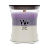 WoodWick(ウッドウィック) hourglass candle front view showing layered fragrances and design benefit