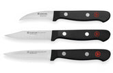 Wüsthof front view of three paring knives showing compact set and control