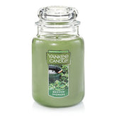 Yankee Candle Meadow Showers jar front showing label and green glass, fresh atmosphere