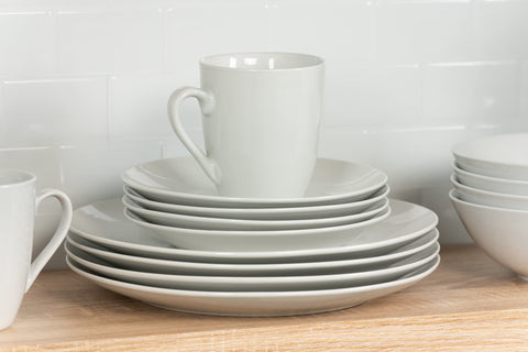 10 Strawberry Street salad plate with bowl demonstrating coordinated set pairing benefit
