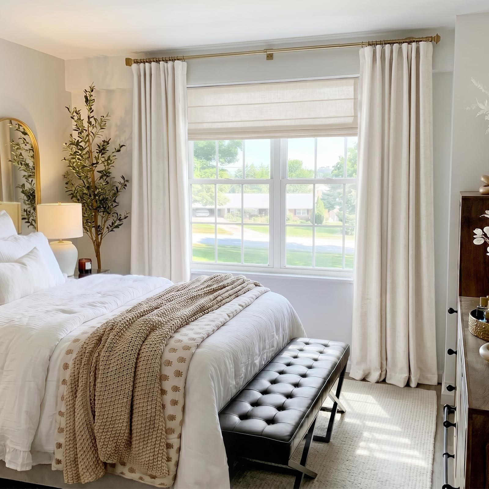 100% Blackout Shield clip rings and hanging options displayed for easy installation