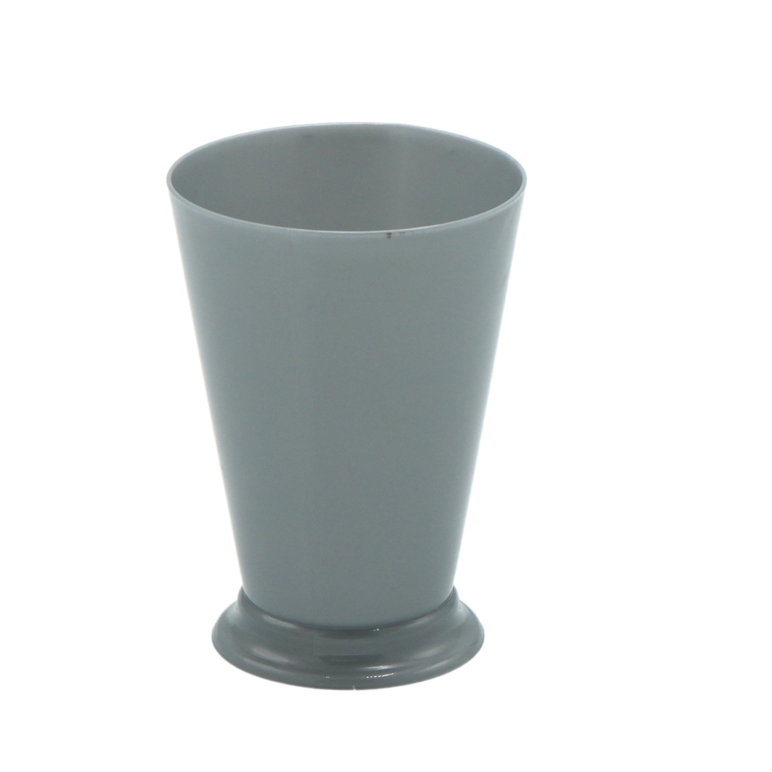 4E's Novelty top-down shot of cup opening shows 3.25 inch diameter for garnishes