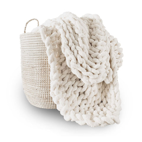 Adyrescia blanket front packaging showing cream white throw and brand appeal