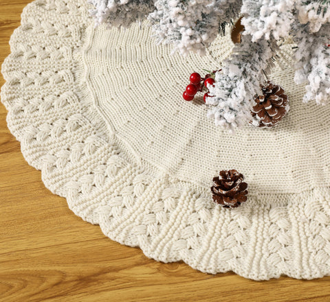 Aeranto front view of skirt framing tree base for warm holiday display