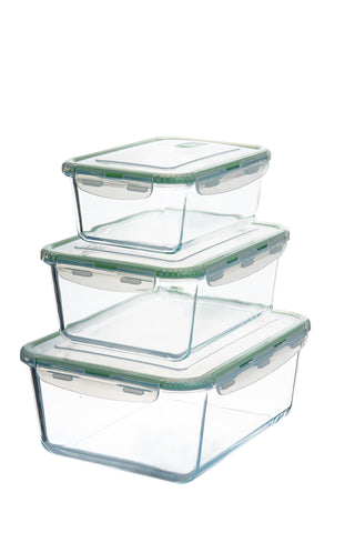 AGTRADE 120oz container held to show scale and capacity for family meals