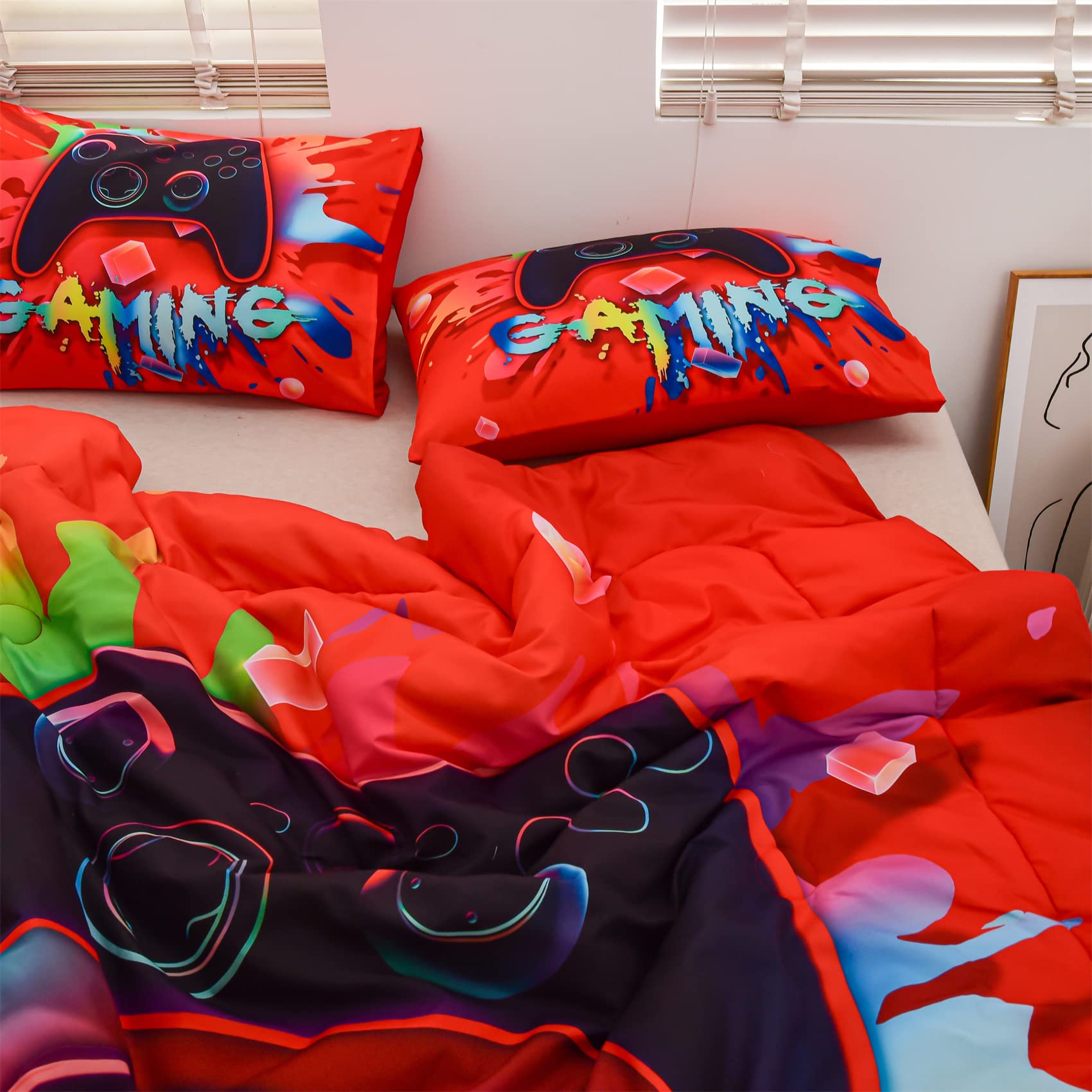 Aimuan styled twin bed in gamer room demonstrating bold decor impact