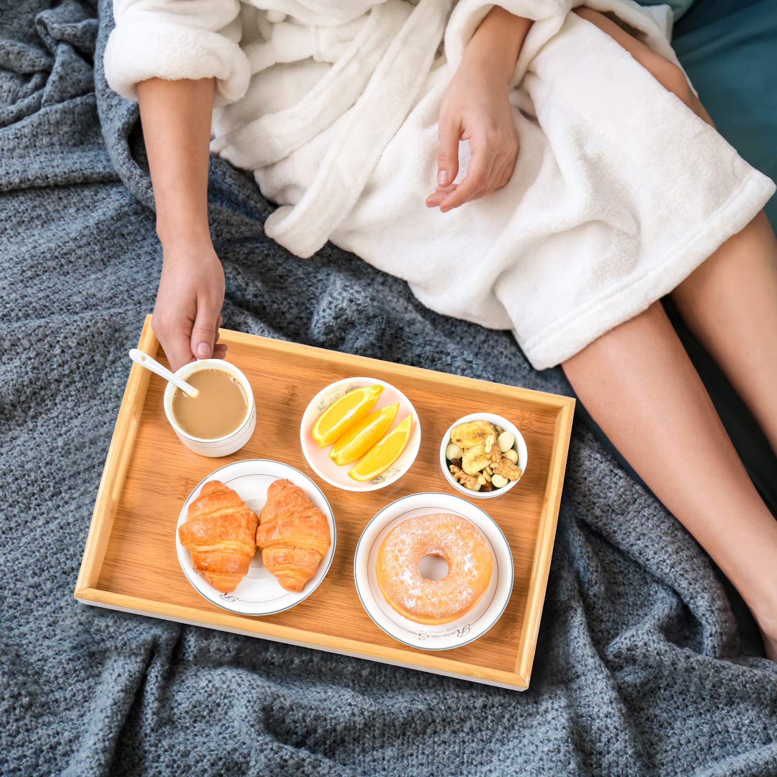 AKKAJJ trays beside ruler showing size comparison for informed selection