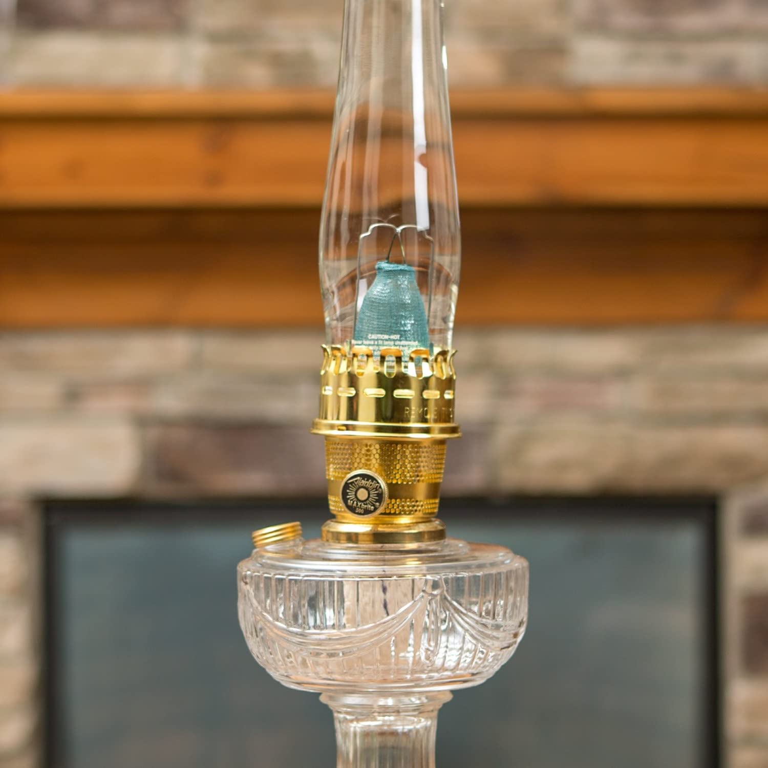 Aladdin R150 installed in an Aladdin lamp producing cleaner white light
