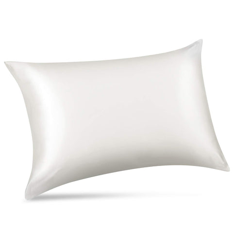 ALASKA BEAR hidden zipper detail ensuring secure pillow fit and tidy presentation