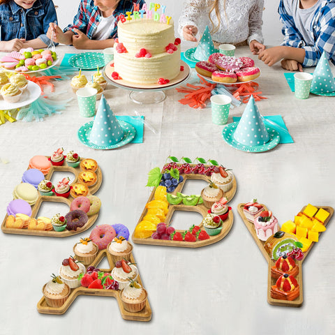 Alimtee size comparison with cupcakes shows compact party-ready serving capacity