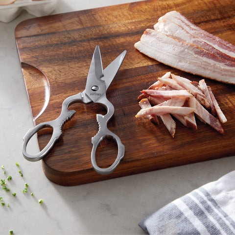 all-clad bone notch detail for cutting small poultry joints safely