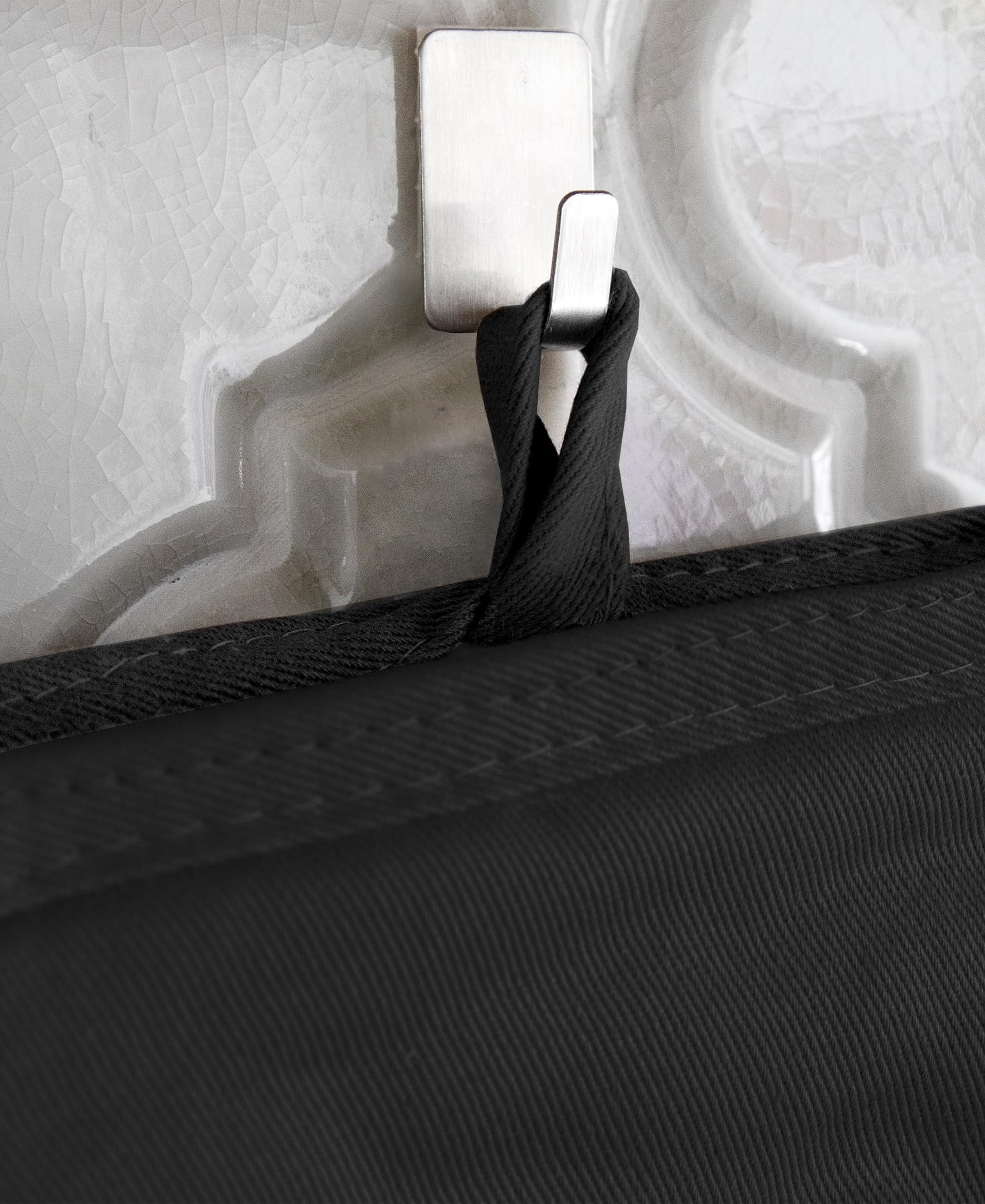 All-Clad mitts laid flat to illustrate 14-inch length protecting wrists and forearms