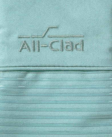 All-Clad close-up of silicone texture offering non‑slip secure grip