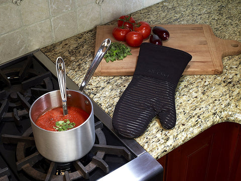 All-Clad mitts after washing to show easy-care, durable materials
