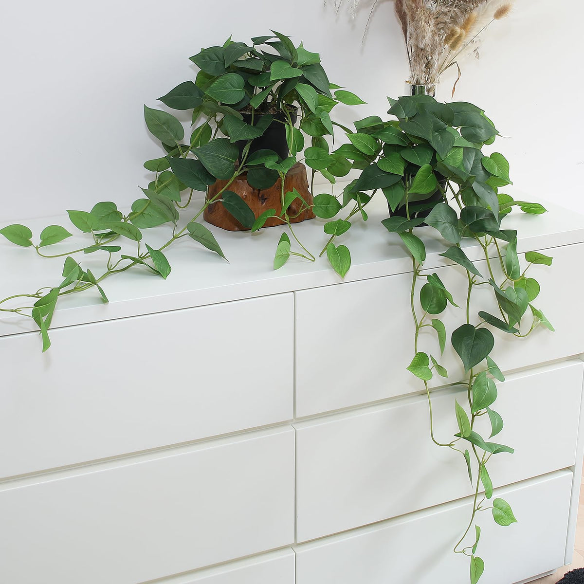 alyptus front view of potted faux pothos showing natural look and styling benefit