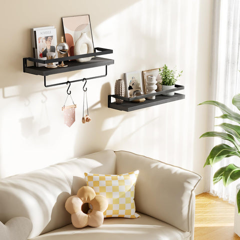 AMADA HOMEFURNISHING shelf shown with decor and scale objects illustrating 22 lb capacity benefit
