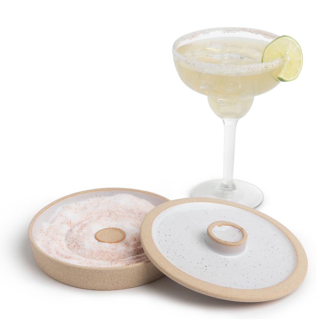 Amarcado ceramic rimmer front view showing wide rim and stable base for neat salting