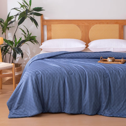 Amazon Basics front view comforter on queen bed shows breathable cooling benefit
