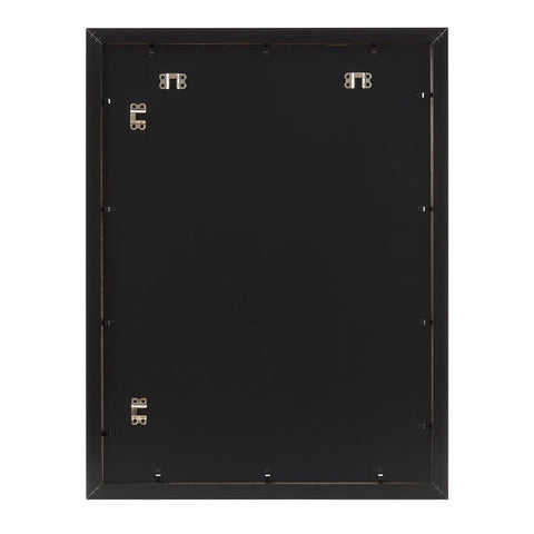 Amazon Basics plexiglass close-up highlighting clear view and lightweight protection