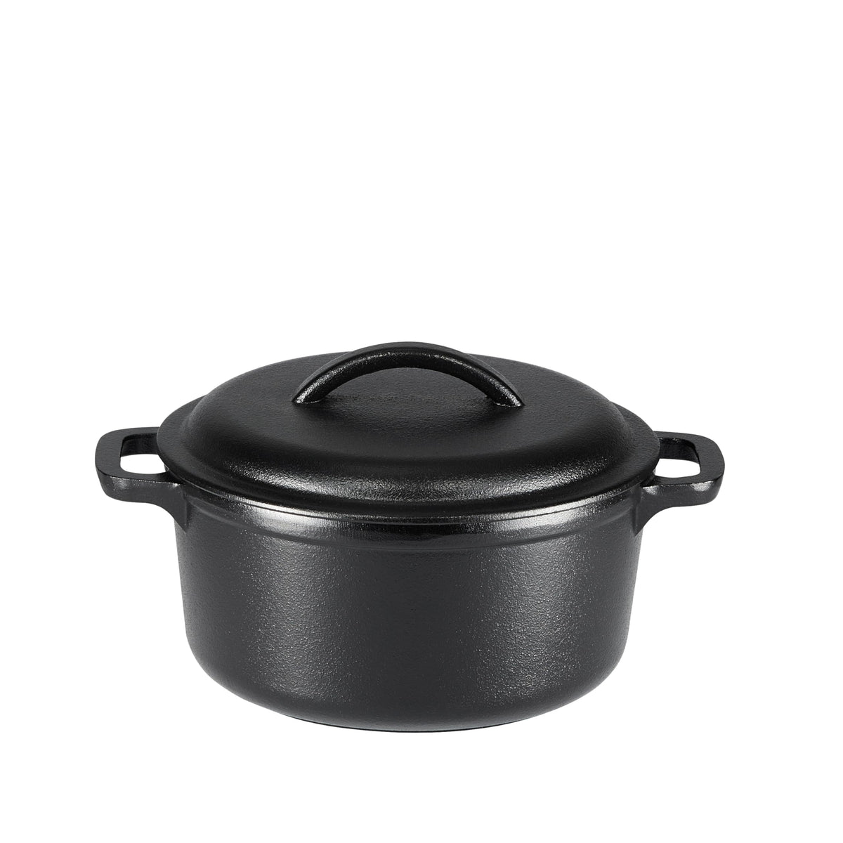 Amazon Basics mini Dutch oven front view showing lid and dual handles benefit: easy handling