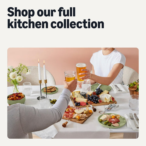 Amazon Basics plate with served meal illustrating oven-to-table convenience