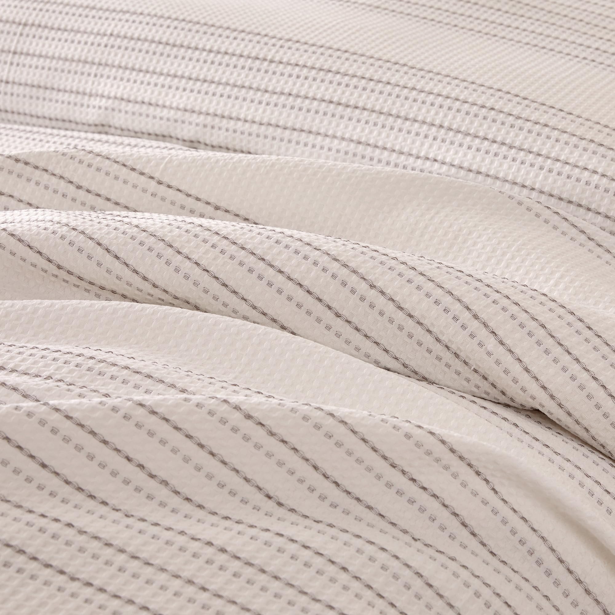 Amazon Basics pillow sham front with matching stripe pattern for coordinated look